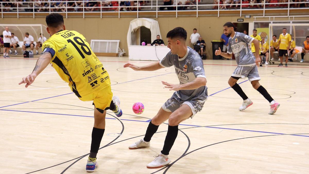 El Covisa va jugar el trofeu Les Codines de la passada pretemporada contra el Peníscola