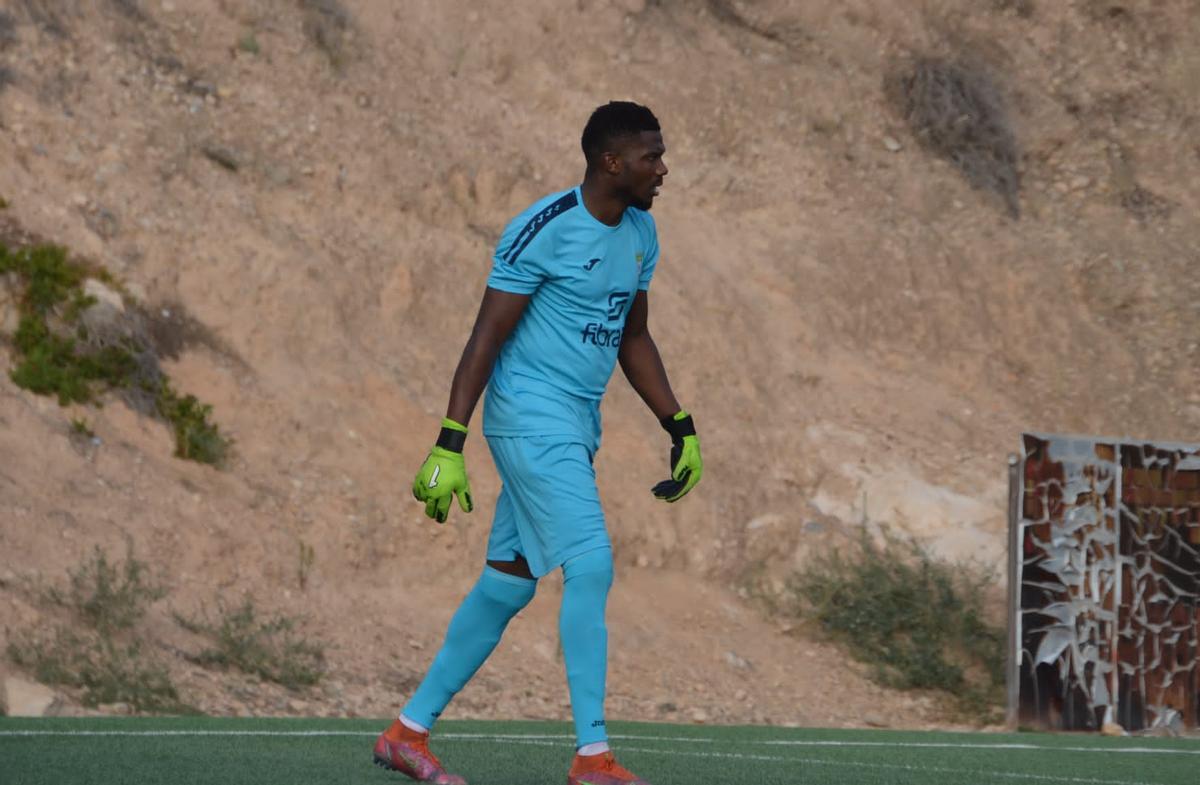 Bouba, portero del Abarán.