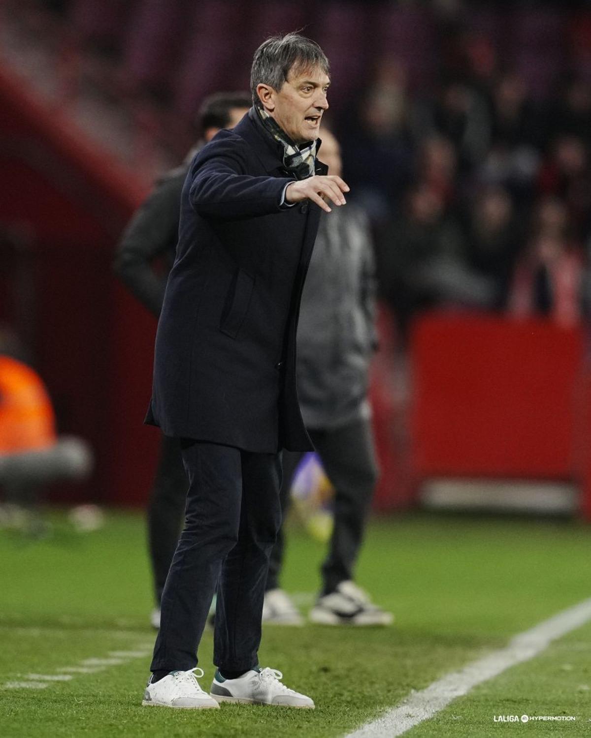 José Rojo 'Pacheta', entrenador del Granada CF.