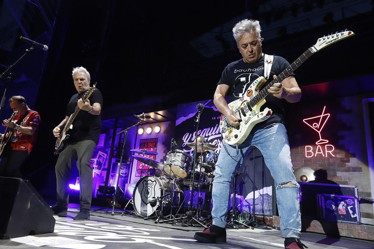 Hombres G enloquecen al público de Los Califas