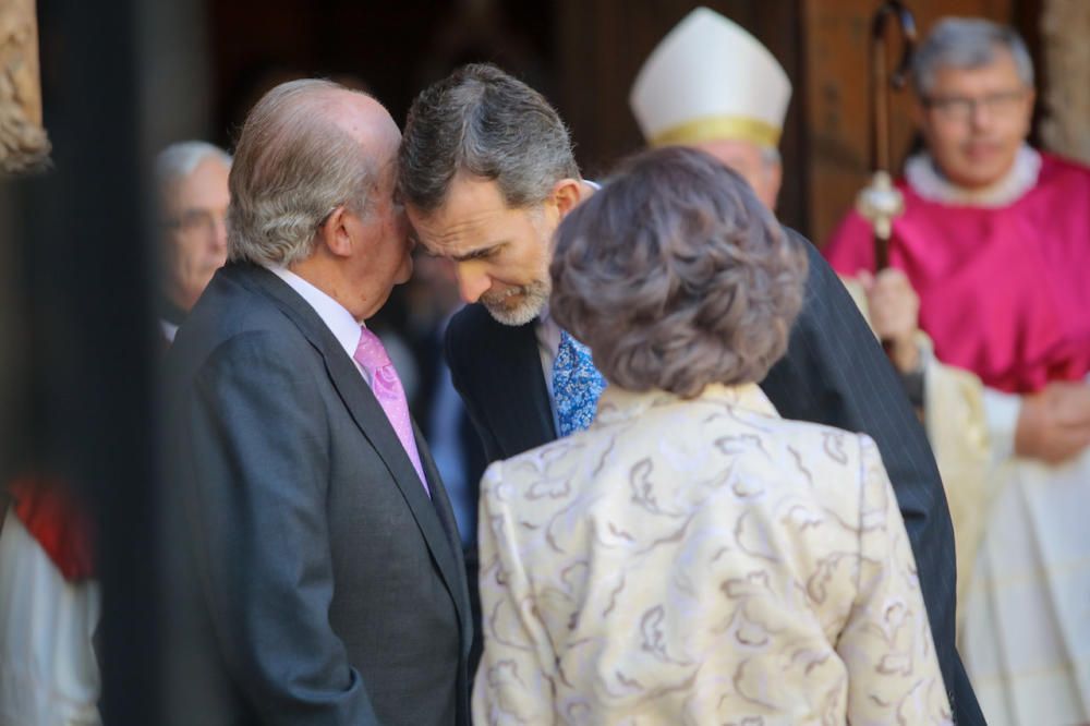 Las imágenes del Rey Emérito y el Rey Felipe VI tras la pelea entre doña Letizia y doña Sofía