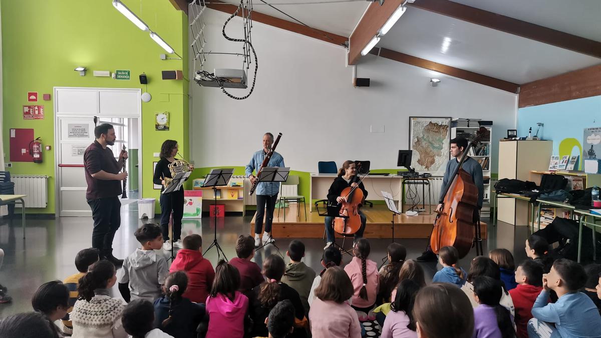 Concierto de Musethica en el CEIP Nertóbriga de La Almunia.