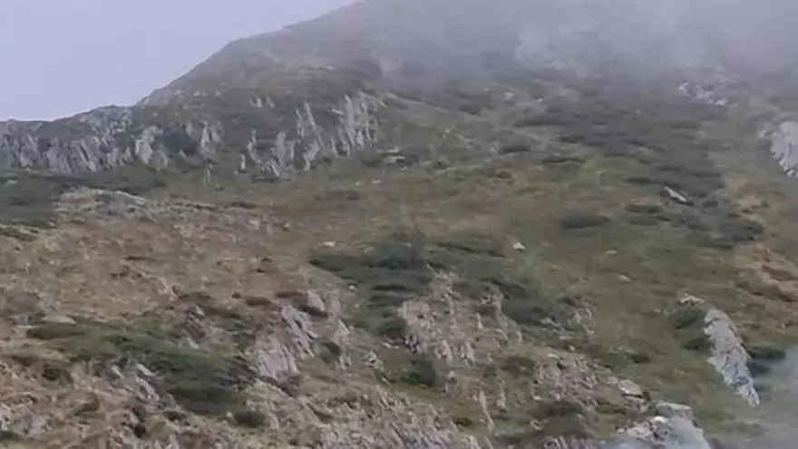 Vídeo | La denuncia de una montañera tras ver cómo un grupo de personas hacen fuego en el Pirineo