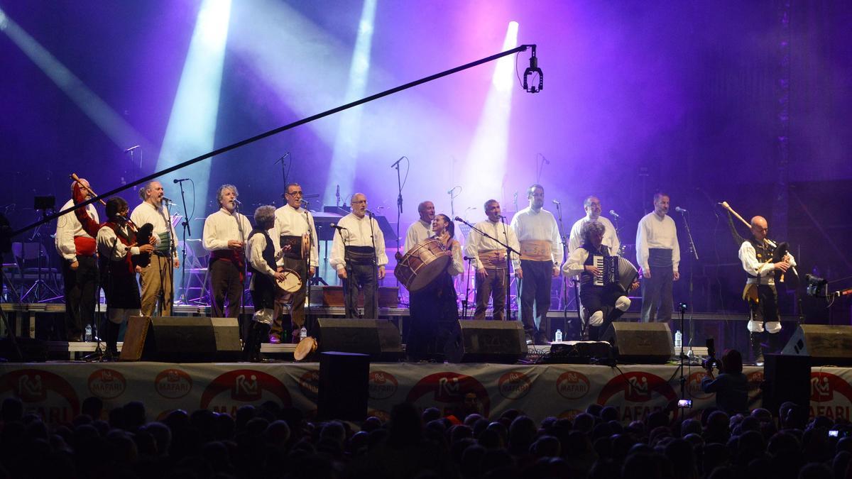 Concierto de Treixadura, en las Festas da Peregrina de 2016.