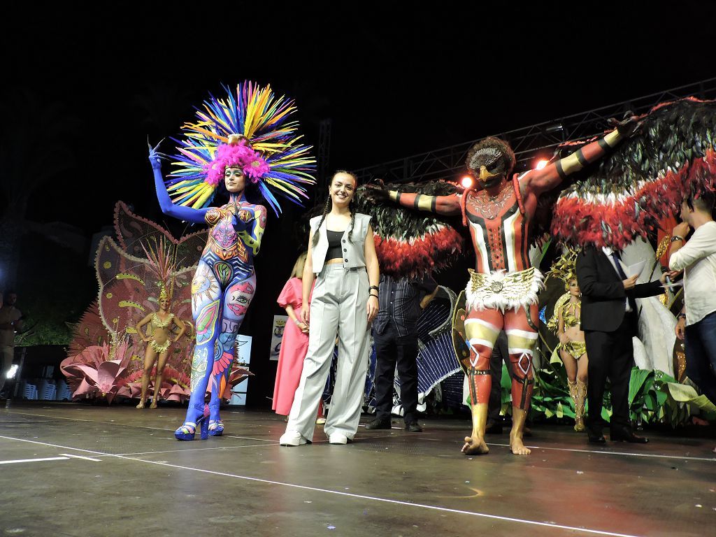 Gala Trajes de Papel del Carnaval de Águilas