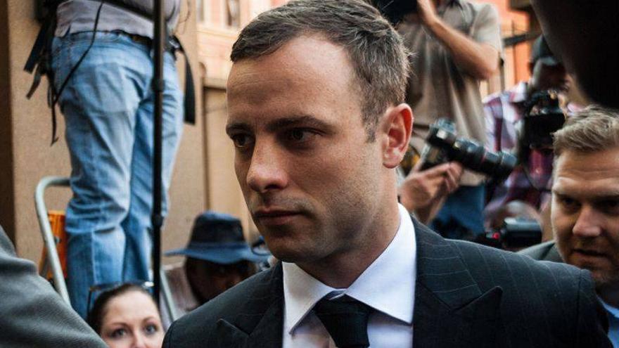 Pistorius, no culpable de asesinato premeditado