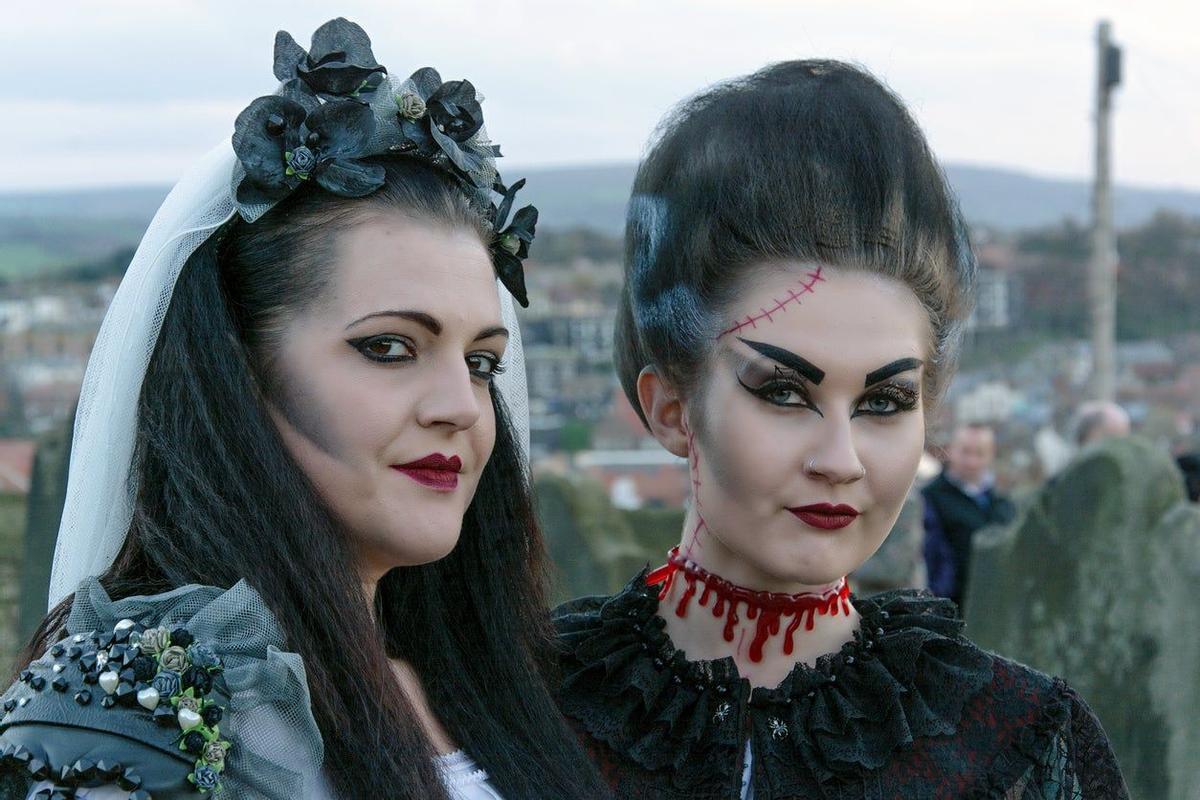 Asistentes a la Whitby Gothic Weekend