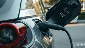 Los expertos analizan en Madrid los desafíos del vehículo eléctrico