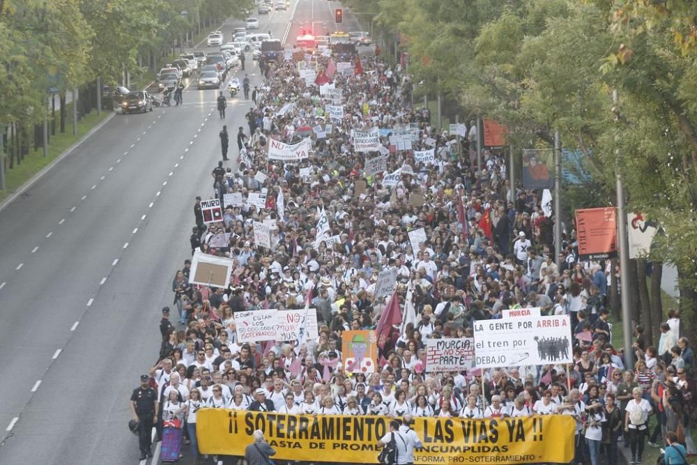 Manifestación contra el muro de Murcia en Madrid