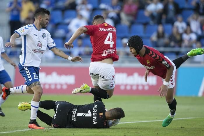 04/06/2017.DEPORTES.Partido de futbol entre CD Tenerife y Nástic Tarragona..Fotos: Carsten W. Lauritsen