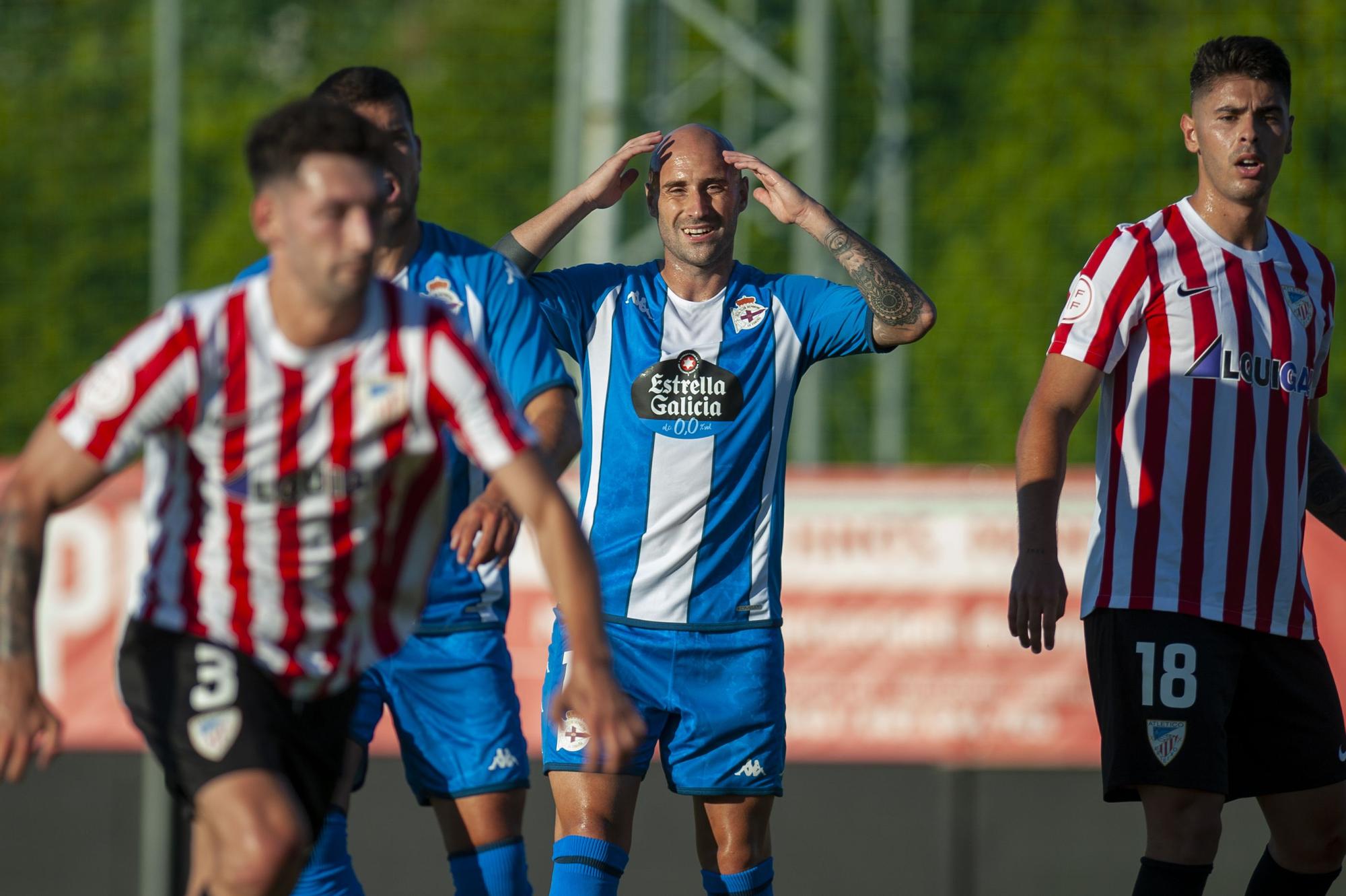 Las imágenes del debut del Deportivo en pretemporada, ante el Atlético Arteixo.