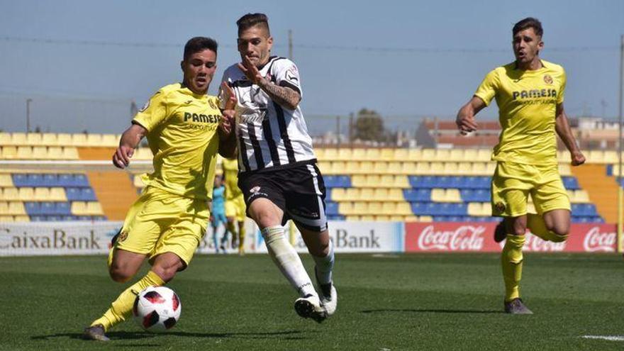 El Villarreal B buscará noquear al Melilla en el primer asalto