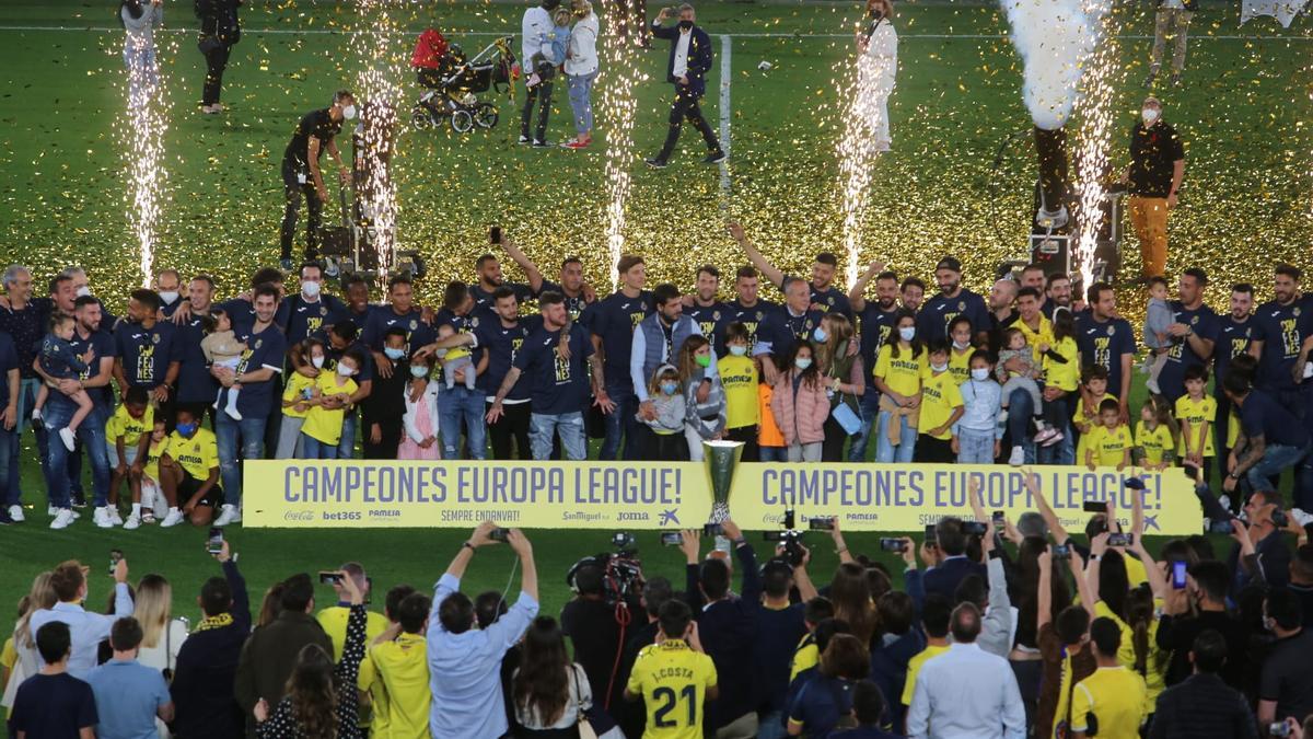 Imágenes de la rúa del Villarreal en Vila-real