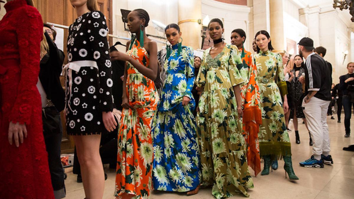 Los vestidos de flores tambi n son para el invierno y estos 10