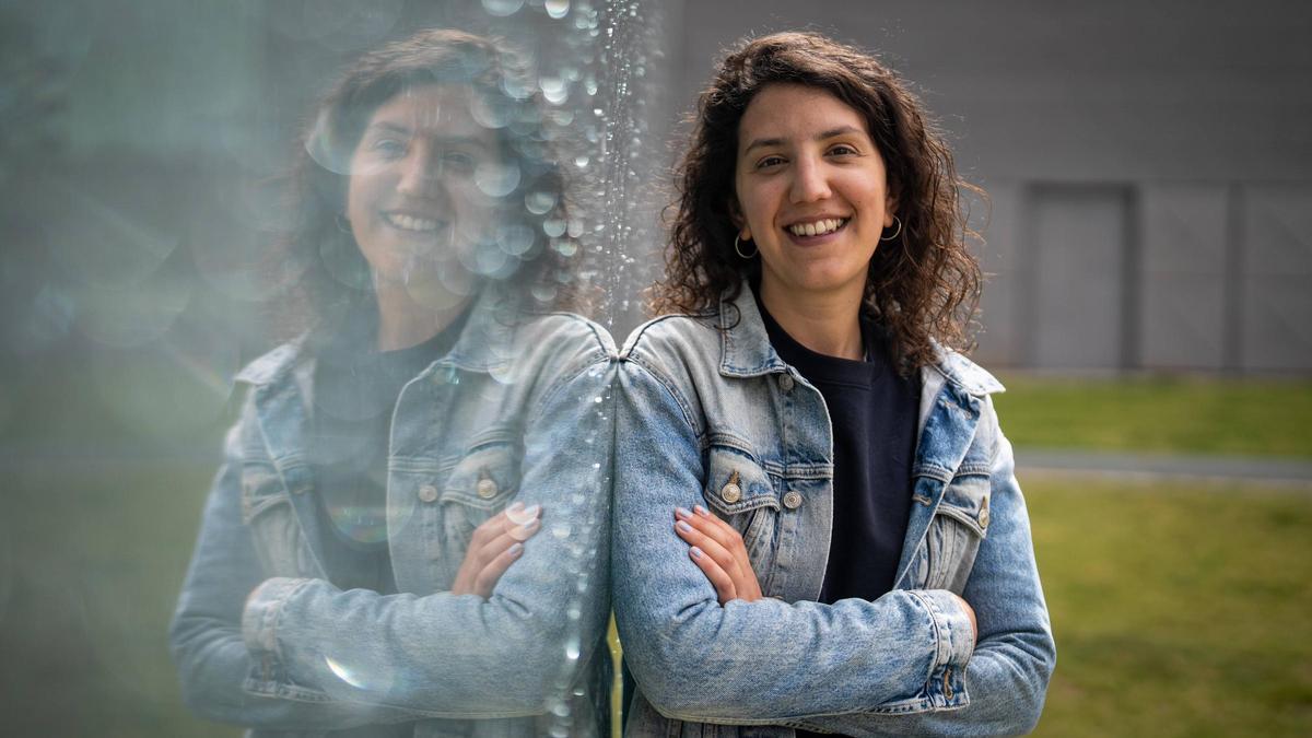 Retrato de Anna Bacardit, de 31 años y a quien hace tres diagnosticaron un cáncer de mama metastásico.