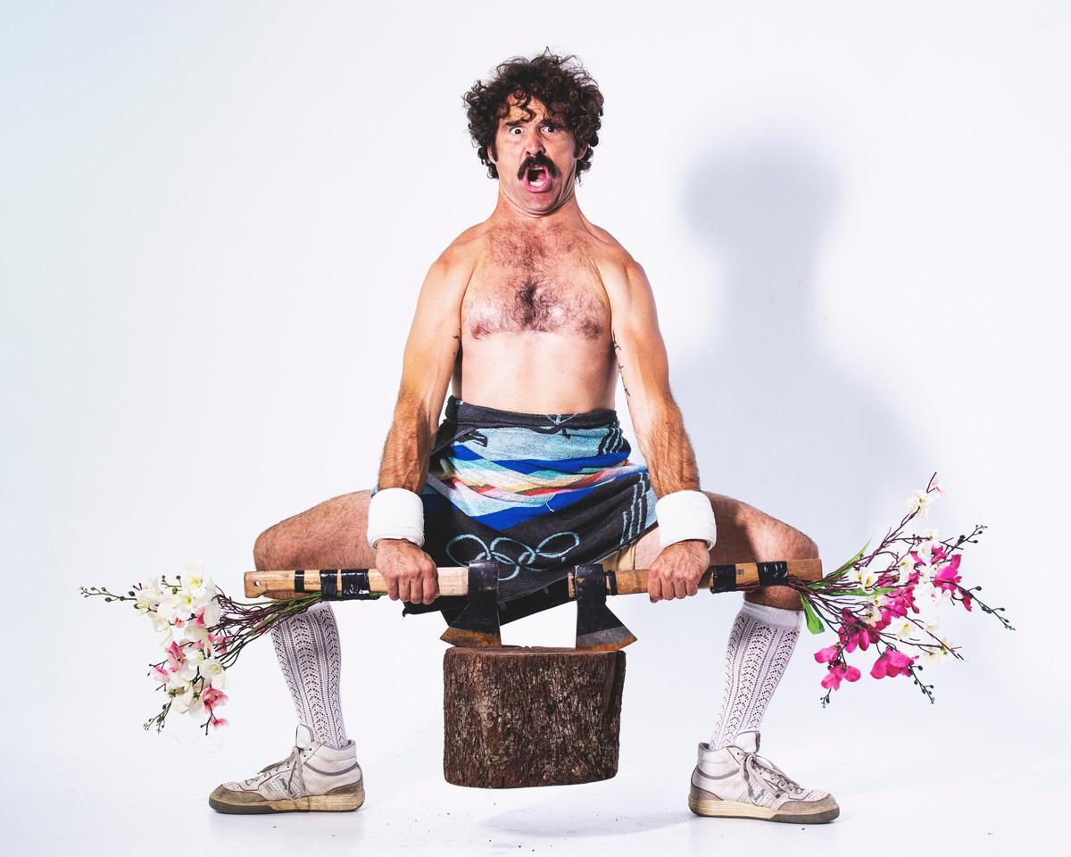 Wilbur presentando sus espectáculos.