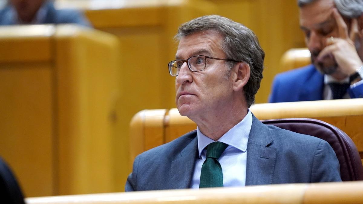 Feijóo da al presidente del Senado su plan anticrisis al no responder Sánchez
