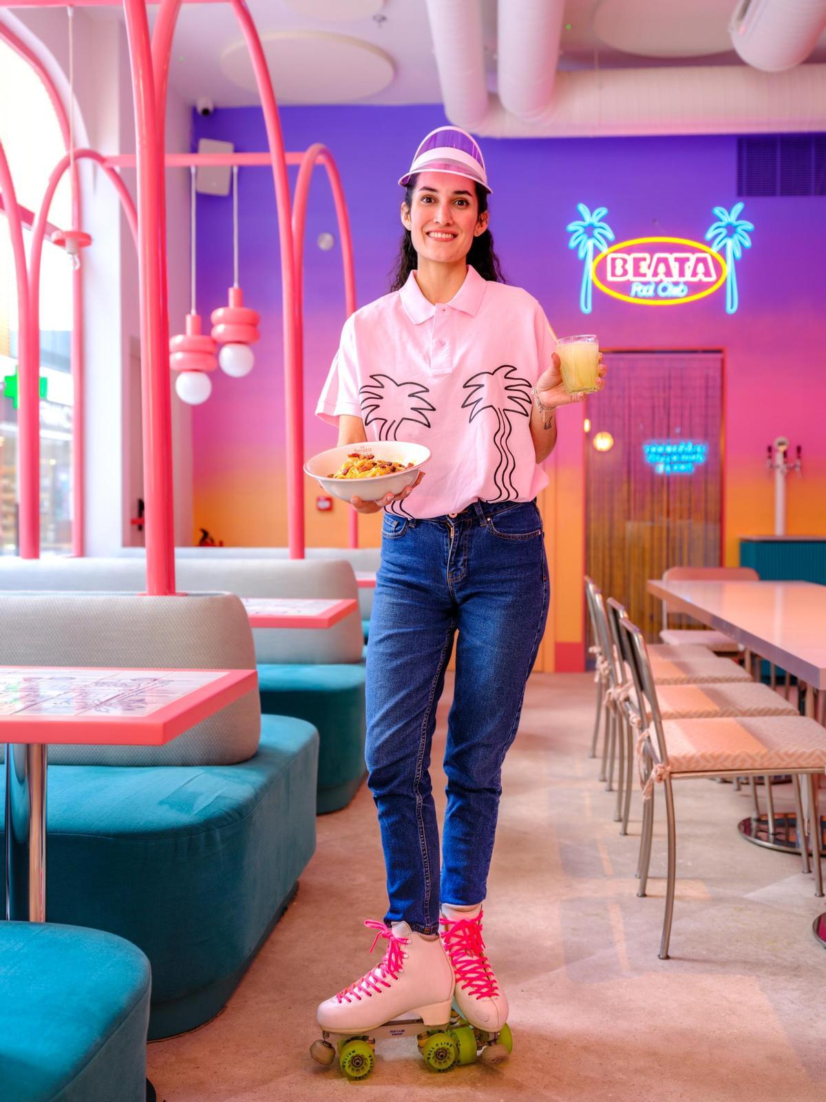 La propuesta gastronómica y el interior de Beata Pasta Caleido, el nuevo local con el que la marca combina pasta fresca, diseño experiencial y una estética inspirada en Miami.