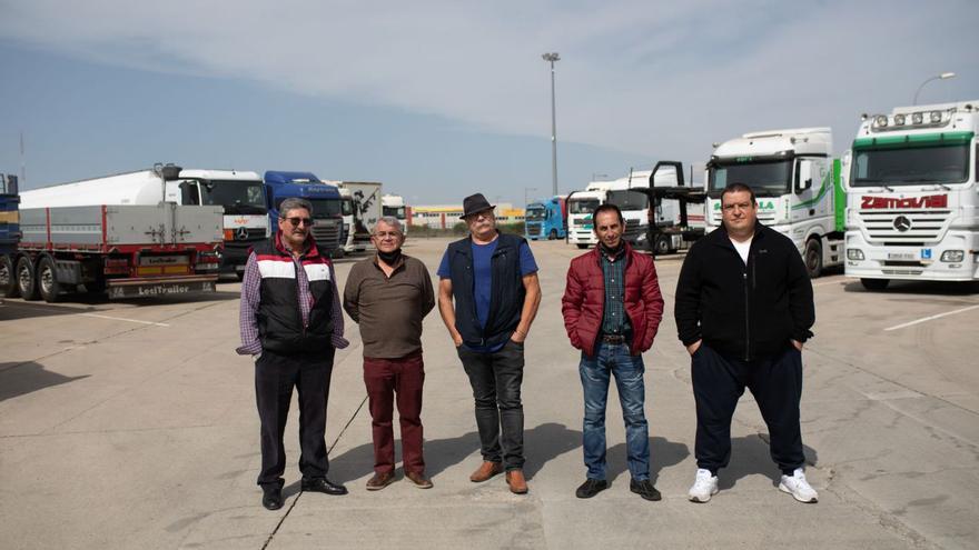 Los transportistas en huelga en Zamora: “No somos conflictivos, estamos hartos”