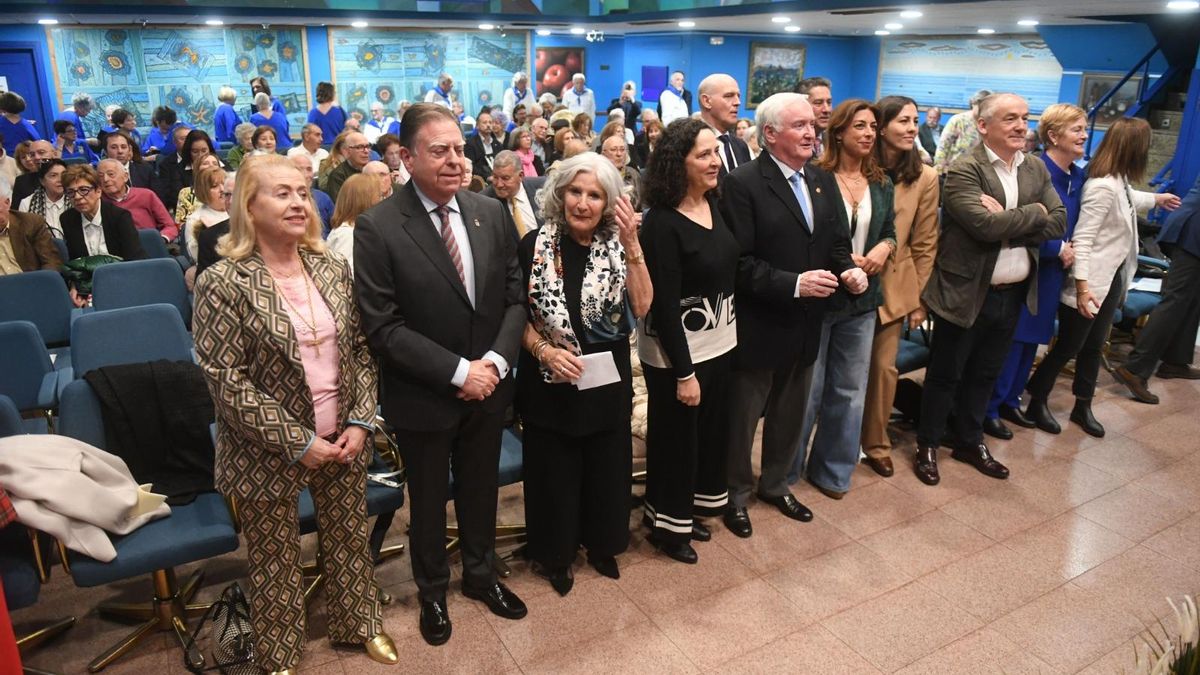 Hermanamiento del Centro Asturiano de La Coruña y la Asociación Día de Galicia en Asturias