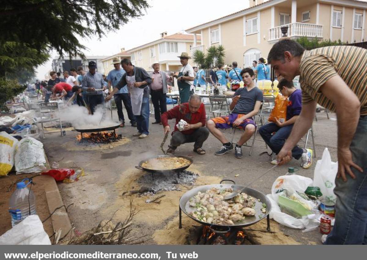 GALERÍA DE FOTOS -- Fiesta de las paellas en Nules