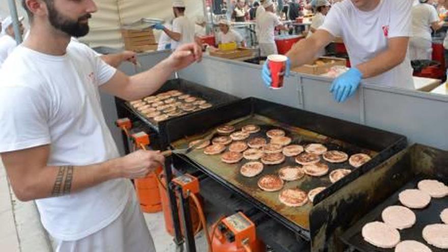 Hamburguesas para todos en Crevillent