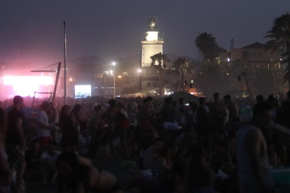 Málaga celebra la noche de San Juan en sus playas