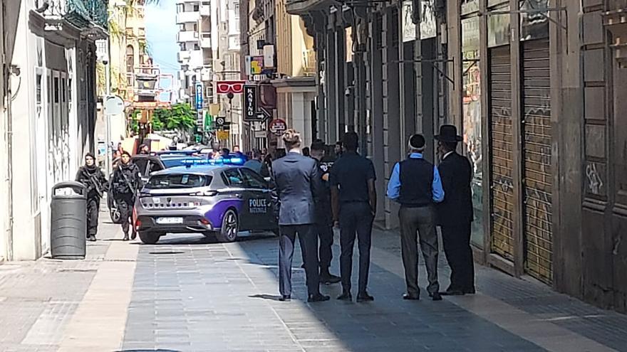 El rodaje de la película de Gerard Butler continúa en la calle Castillo de Santa Cruz