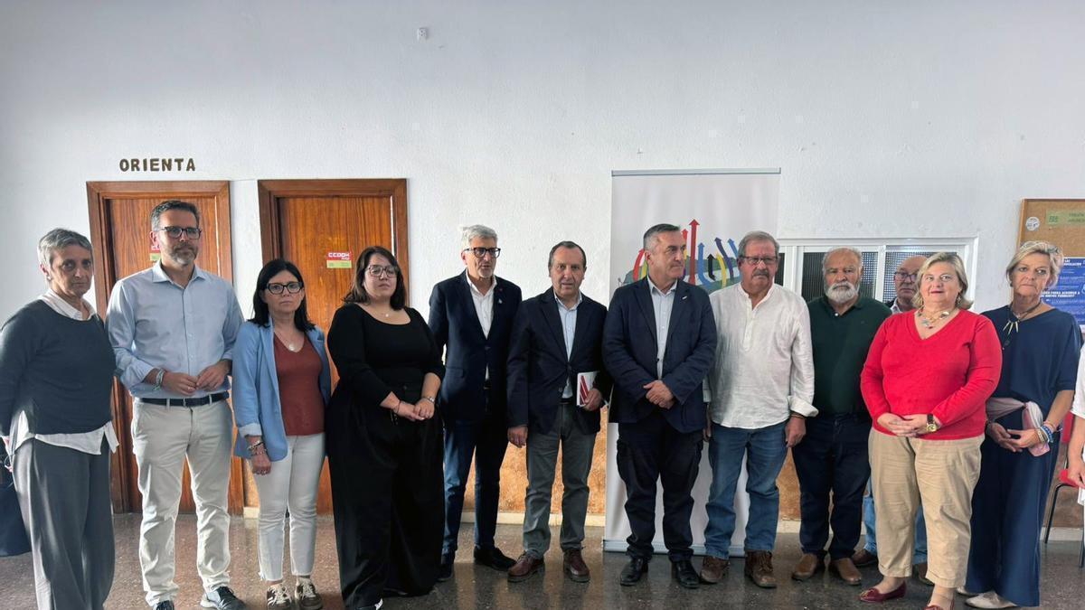 Reunión en Antequera del PSOE sobre proceso de regularización.