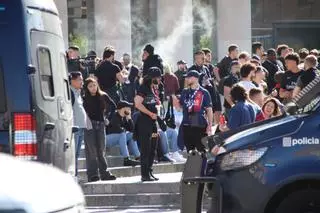 Detenen un seguidor del PSG per un delicte de lesions en el marc d'una baralla amb un aficionat culer