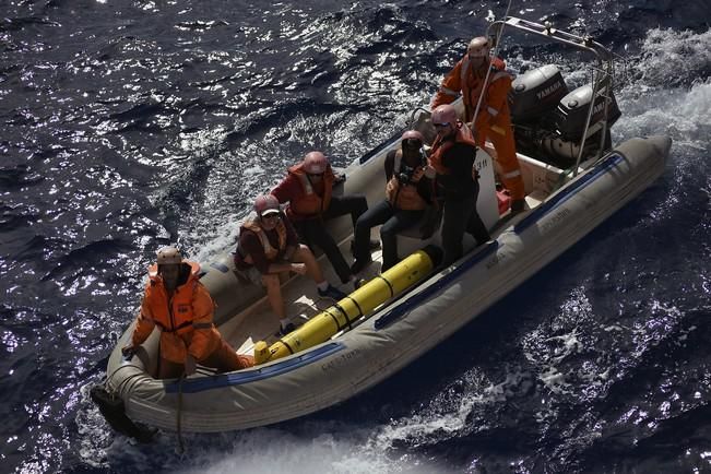 UN SUBMARINO AUTÓNOMO SIN MOTOR CIRCUNAVEGA POR ...