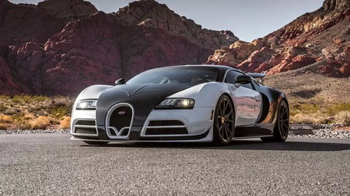 Bugatti pedía 11.000 euros por la reparación de su coche y lo terminó arreglando por lo que cuesta una cerveza