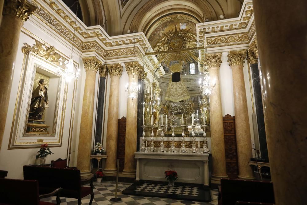 La Basílica de la Virgen de los Desamparados, el templo de los 350 años