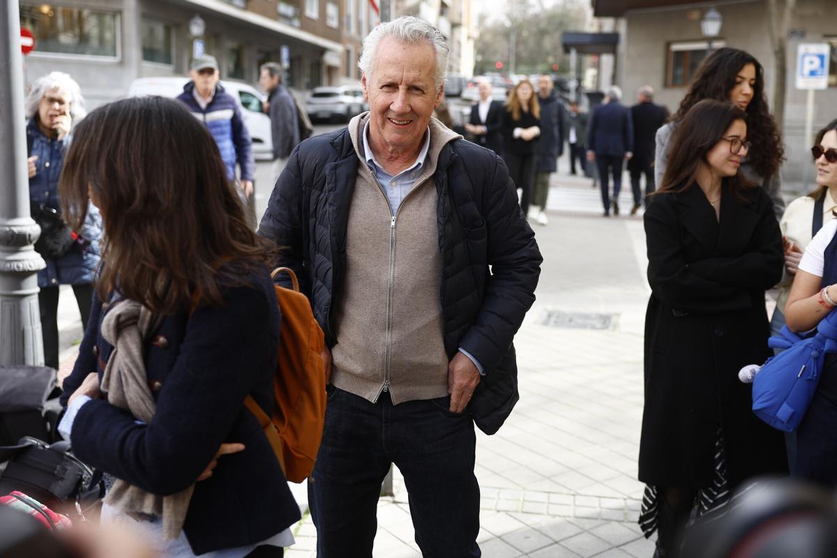 Lorenzo Milá. Lorenzo Milá.