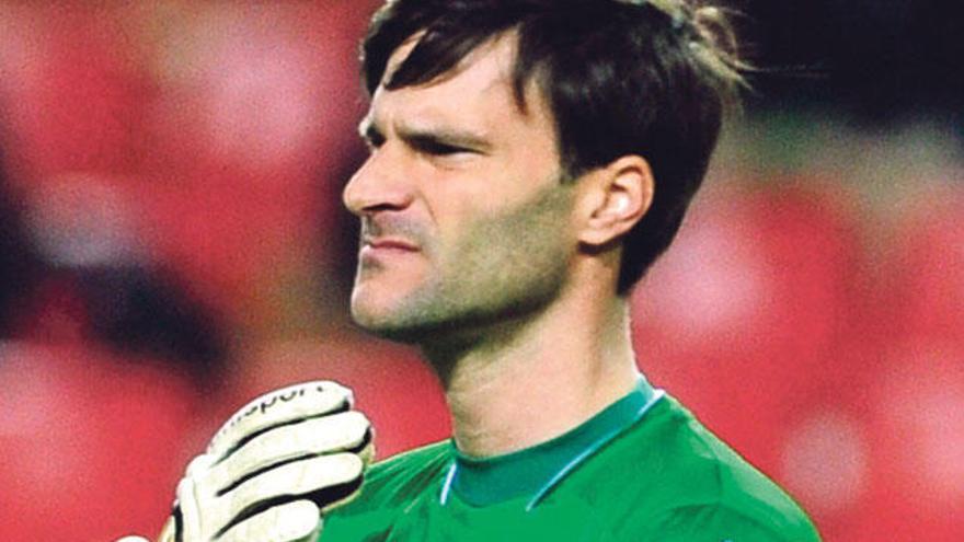 Leo Franco, con la camiseta del Zaragoza.