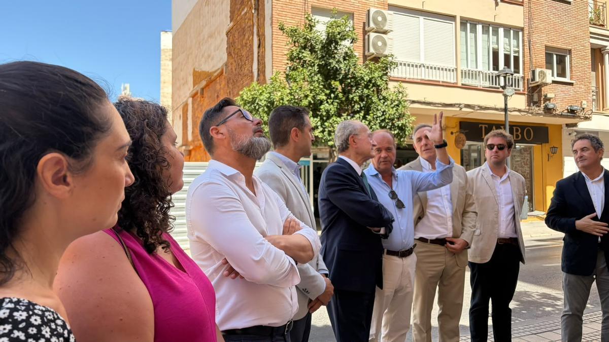 Francisco de la Torre visita la restauración de la capilla del Rescate