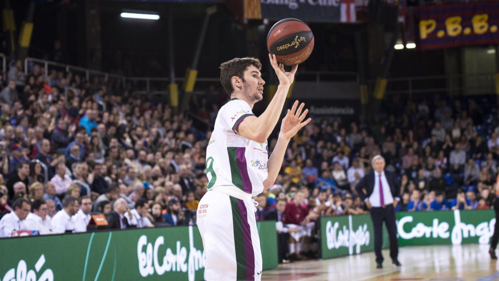 Partido del Barcelona y el Unicaja en el Palau.