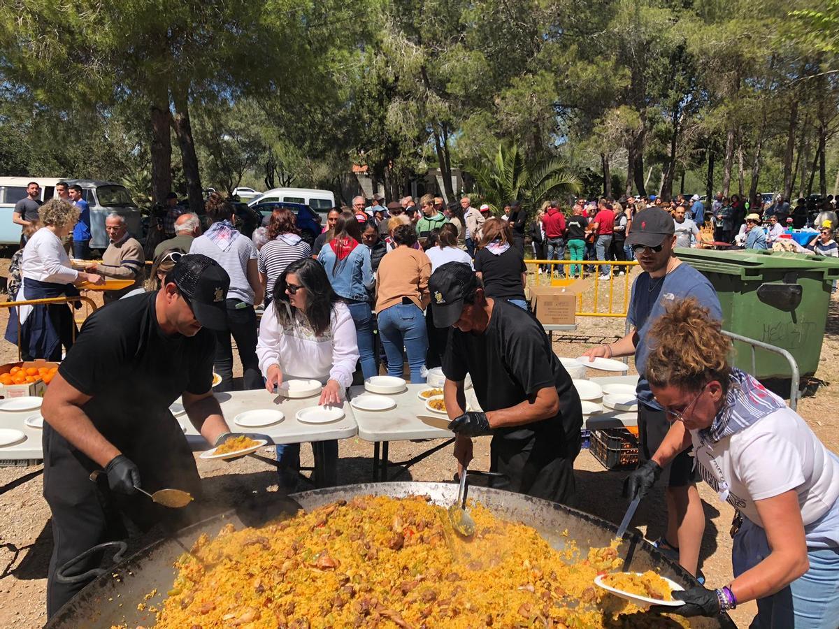 Comida de hermandad en Santa Magdalena.