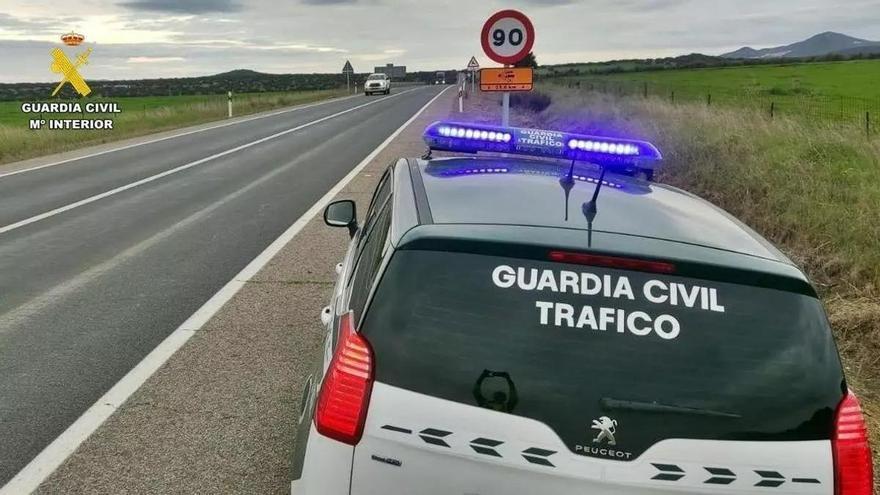 Vídeo | Tráfico activa 95 controles de velocidad en las carreteras extremeñas hasta el domingo