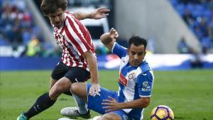 Yeray pugna con Jurado en la visita del Athletic al Espanyol el pasado mes de noviembre.