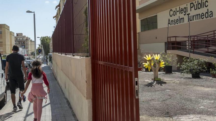 Colegio Anselm Turmeda de Son Roca donde se produjo la agresión de la niña el miércoles.