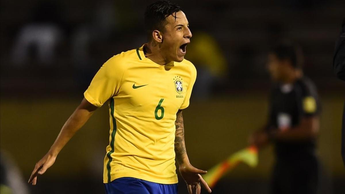 Guilherme Arana ha explotado edn el Corinthians esta temporada