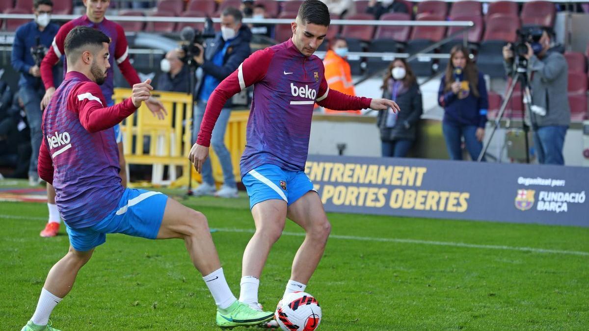 Ferran, en su primer entrenamiento con el Barça en el Camp Nou.