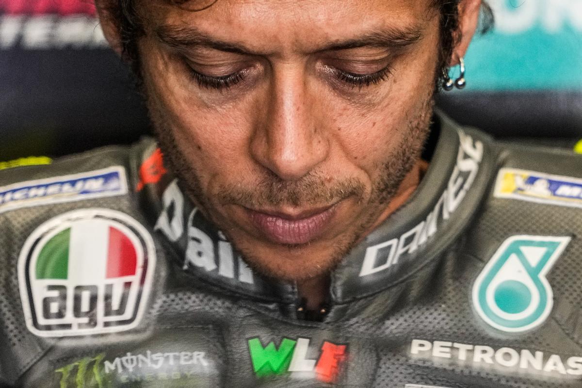 Petronas Yamaha tem que Rossi es retiri a meitat de Mundial