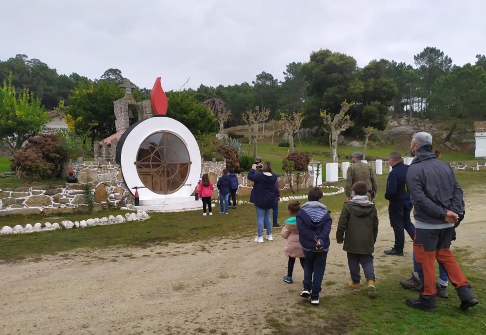 Visita inédita a la batería militar de O Grove