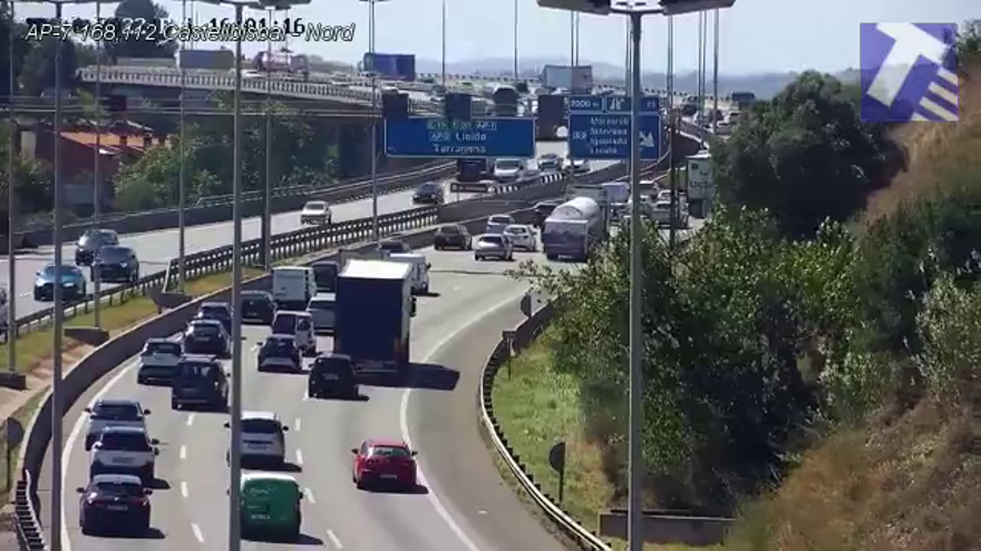 Circulación con retenciones en varios puntos de la AP-7