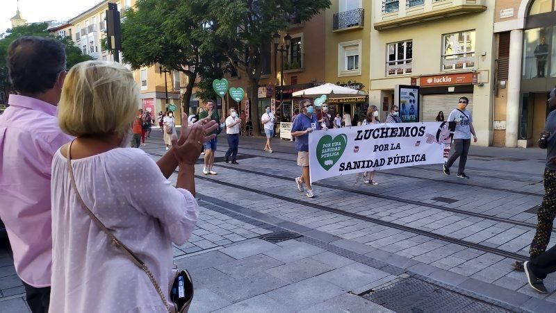 Manifestación en contra del hospital privado