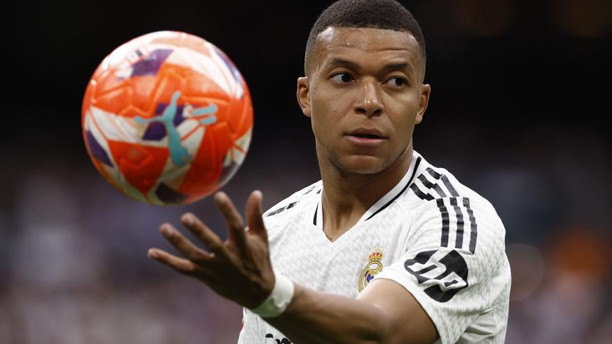 Mbappé no viaja a Charlotte y no jugará ante Pachuca