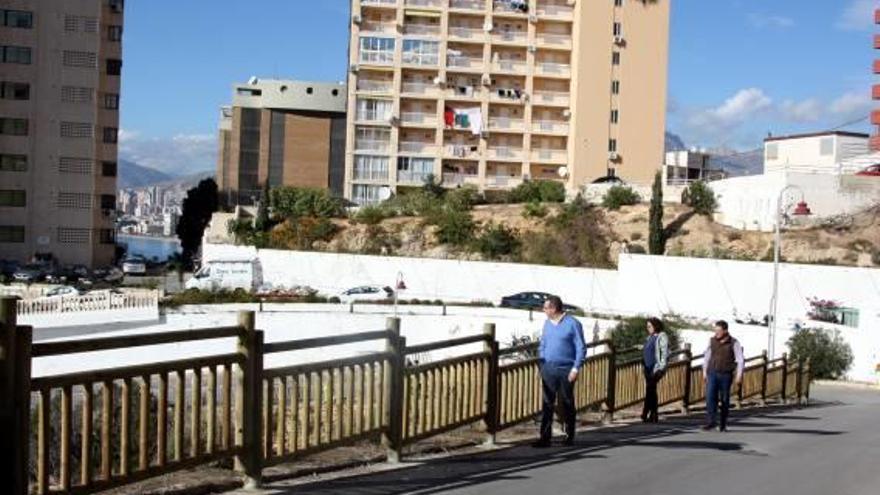 Benidorm inicia las mejoras en la avenida Catalán Chana y en el acceso a Serra Gelada