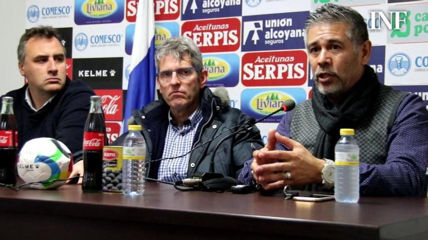 Presentación del nuevo entrenador del Alcoyano Mario Barrera